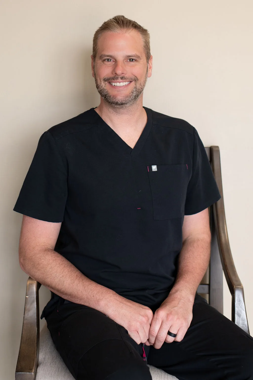 Meet the Back and Body team led by Dr. Bradley Krawczyk in Shelby Township, MI